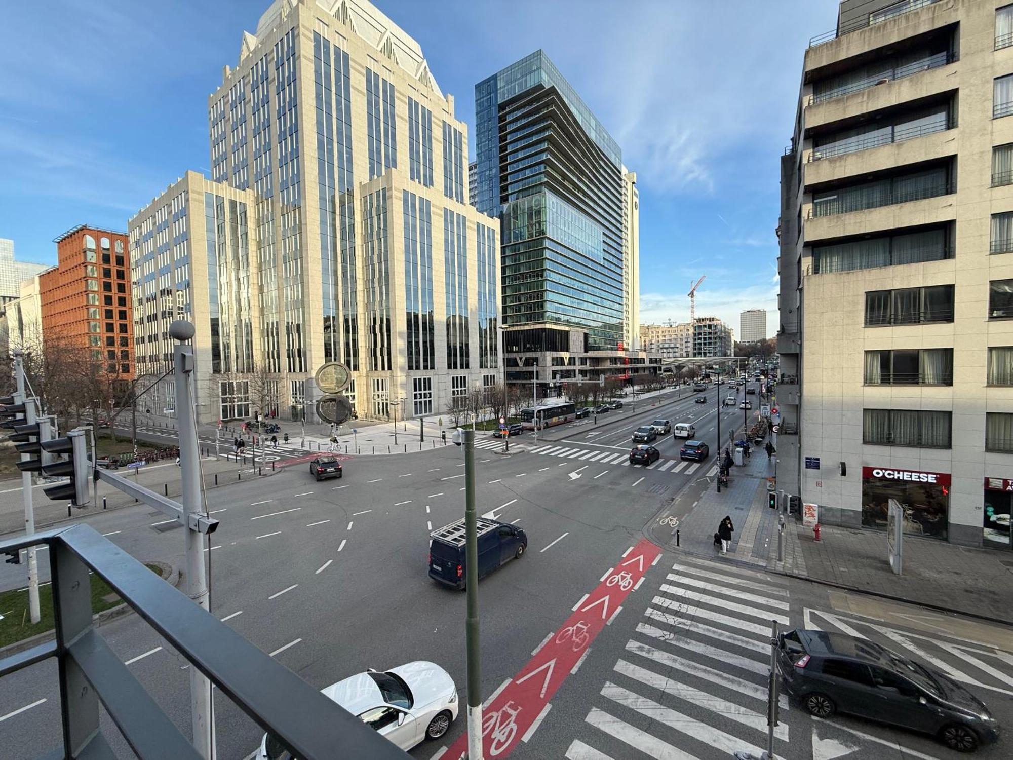 Stunning With 2 Bedrooms - Sleeps 6 Brussels