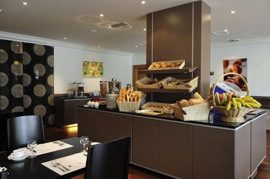 Mercure Airport Hotel