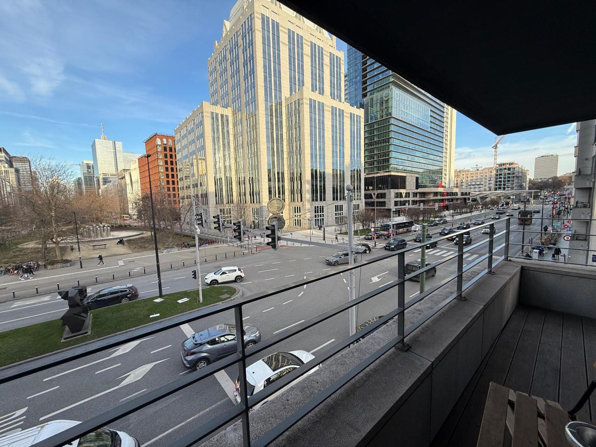 Stunning With 2 Bedrooms - Sleeps 6