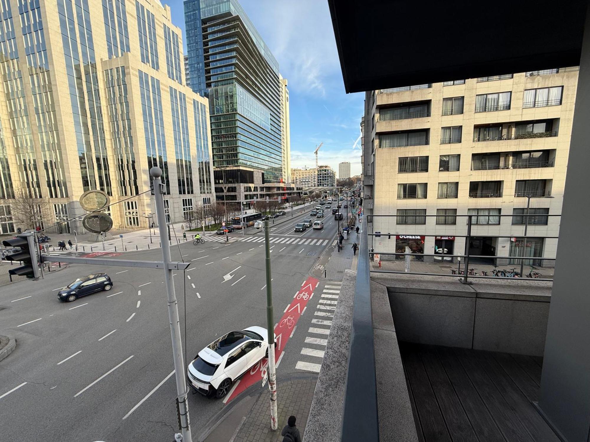 Stunning With 2 Bedrooms - Sleeps 6 Apartment