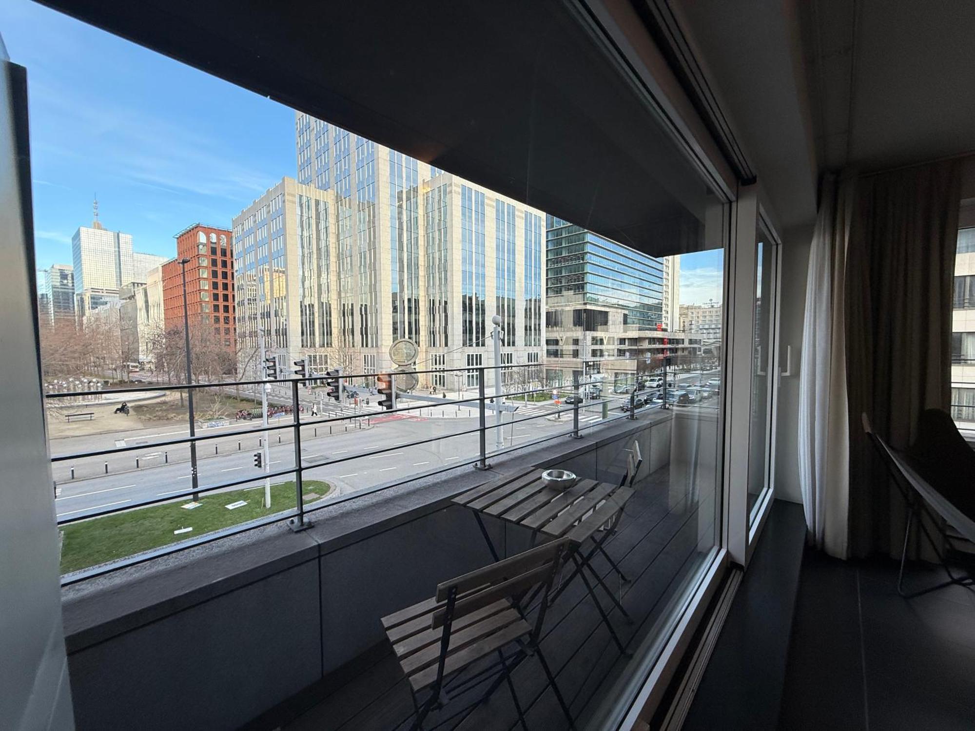 Apartment Stunning With 2 Bedrooms - Sleeps 6 *