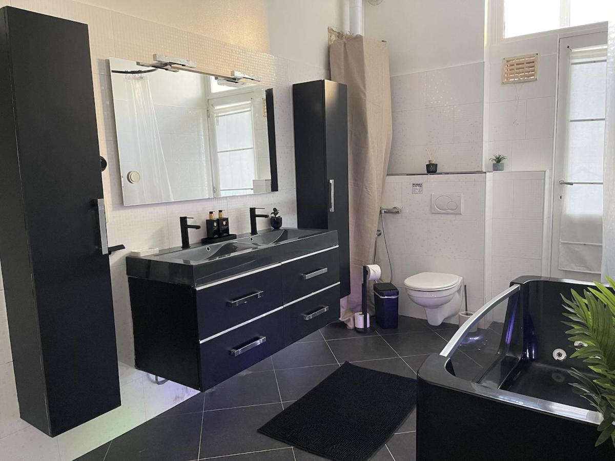 Appartement Beautiful With Jacuzzi *