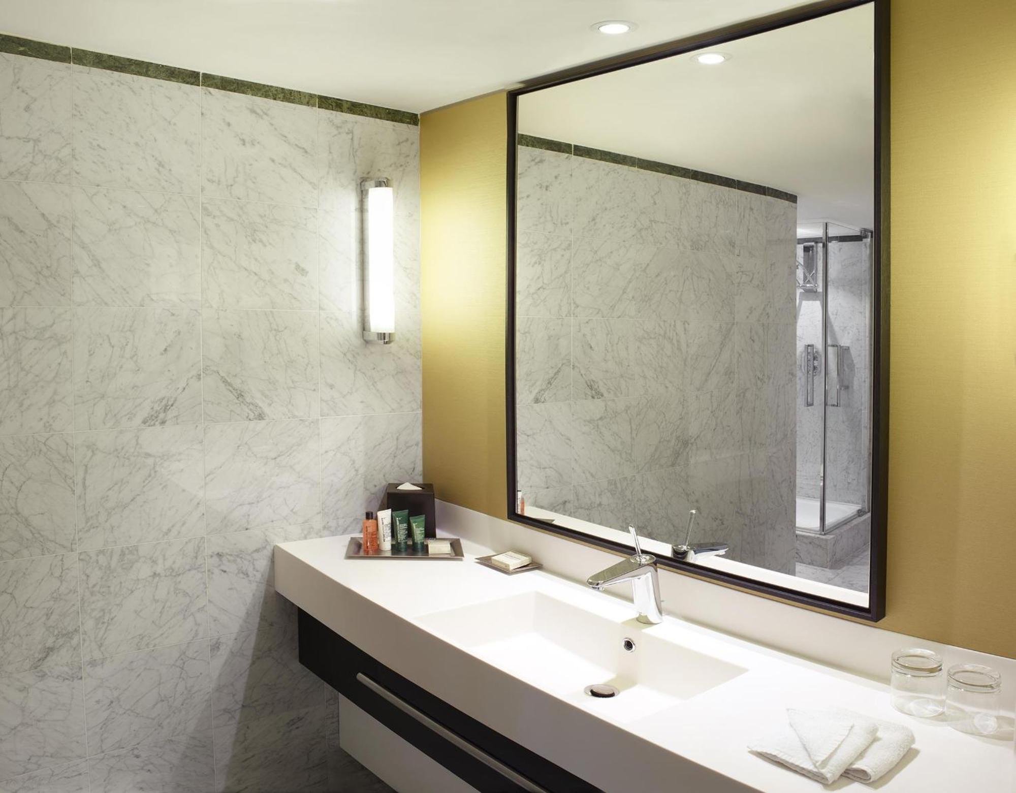 Hotel Hilton Grand Place 4*