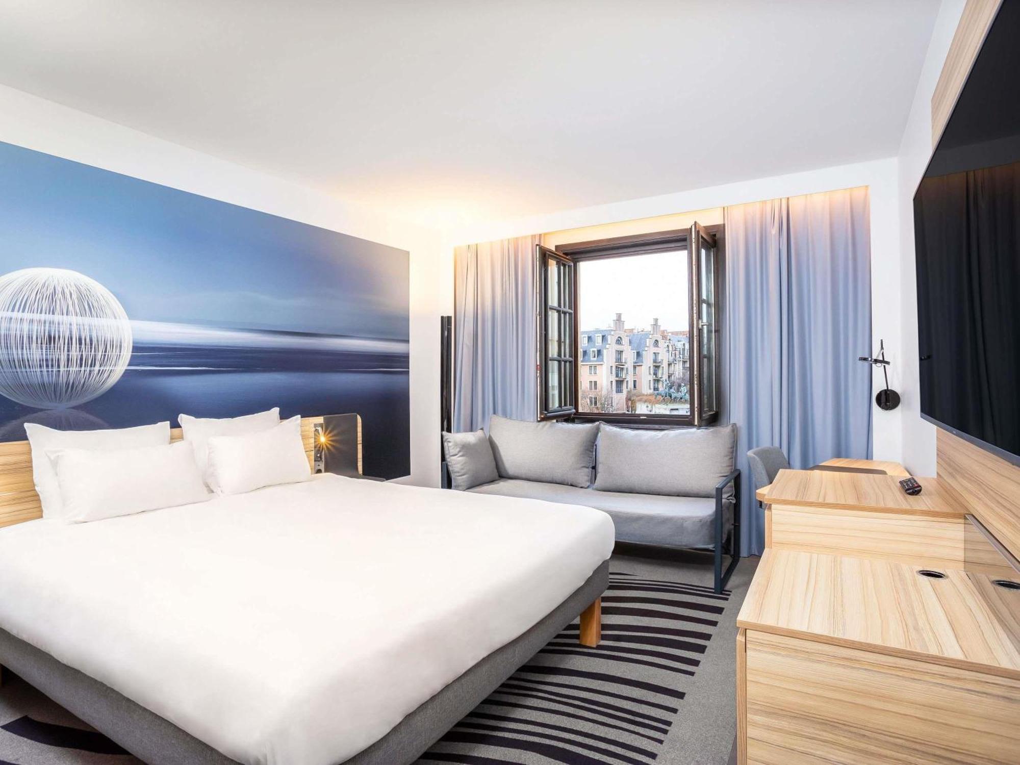 Novotel Off Grand Place Hotel Brussels