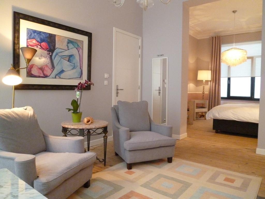 Bed & Breakfast Nowhere Else