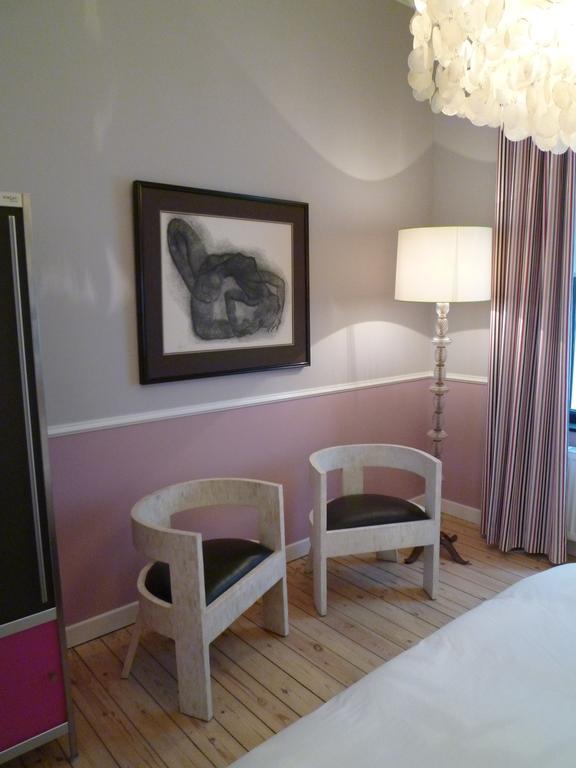 Bed & Breakfast Nowhere Else