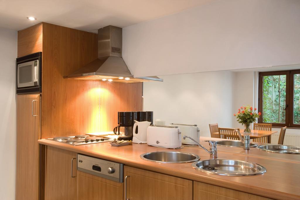 Azimut Flathotel