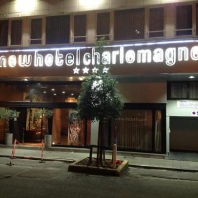 Khách sạn New Charlemagne Brussels
