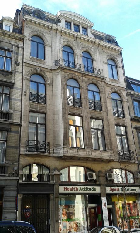 3 Bedroom Penthouse Apartment *