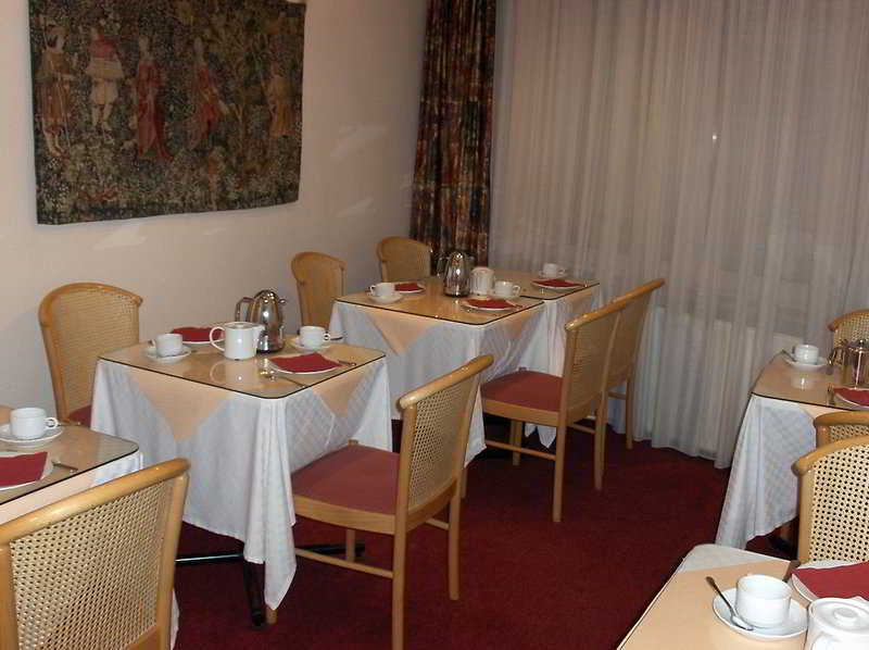 Hotel Queen Mary Brussels