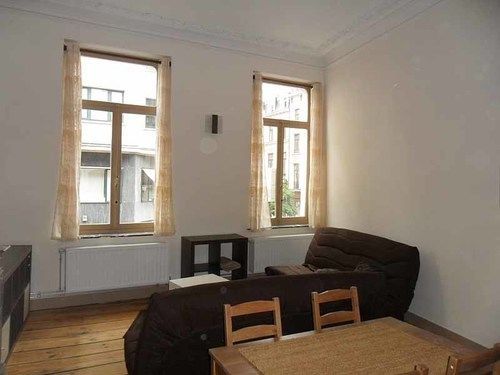 Apartment On Rent *