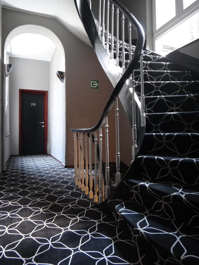 Hotel Safestay Grand Place 3*