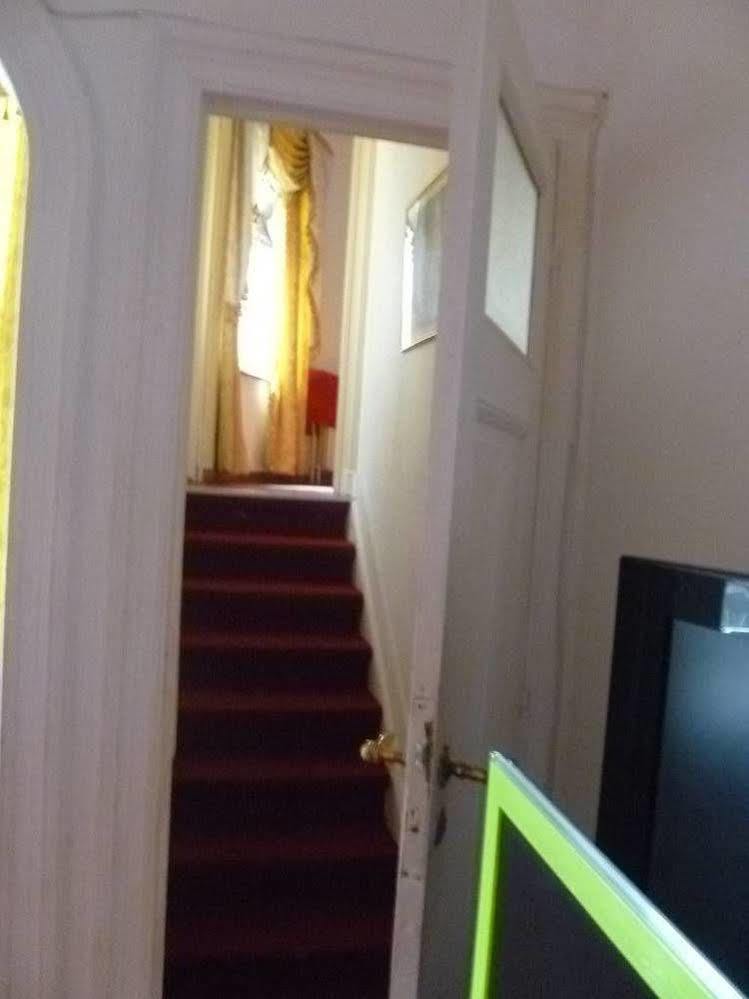 Residenza Galatea Hotel Sint-Jans-Molenbeek