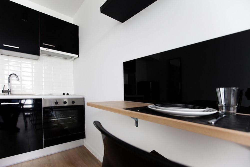 Chic Suisse Flat - Metro Louise Brussels