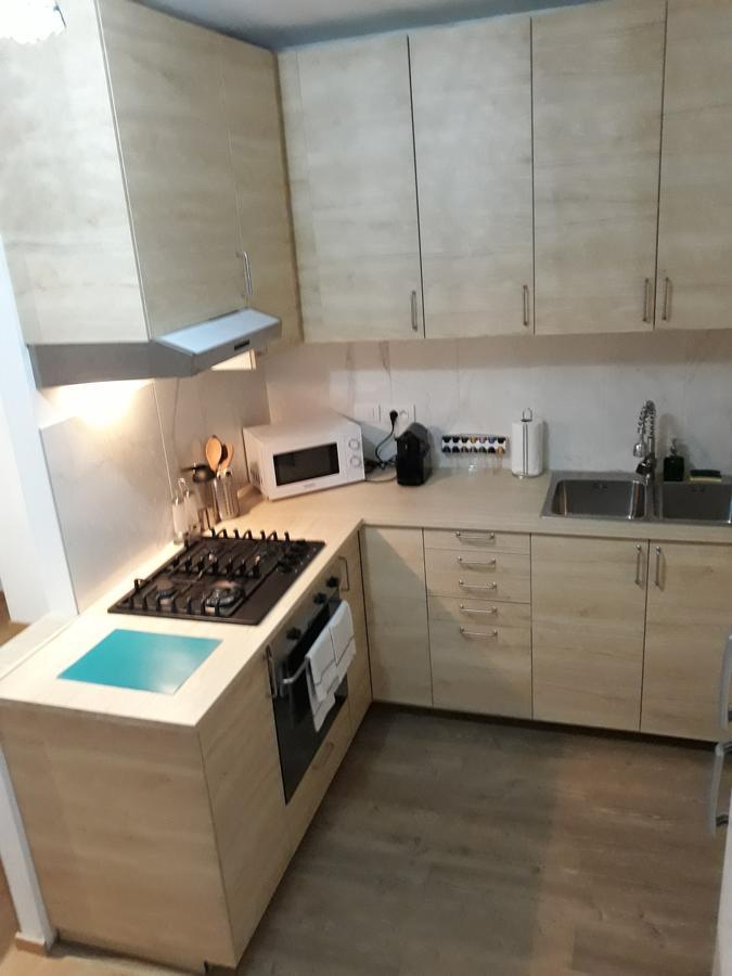 Parvis De Saint-gilles Apartment