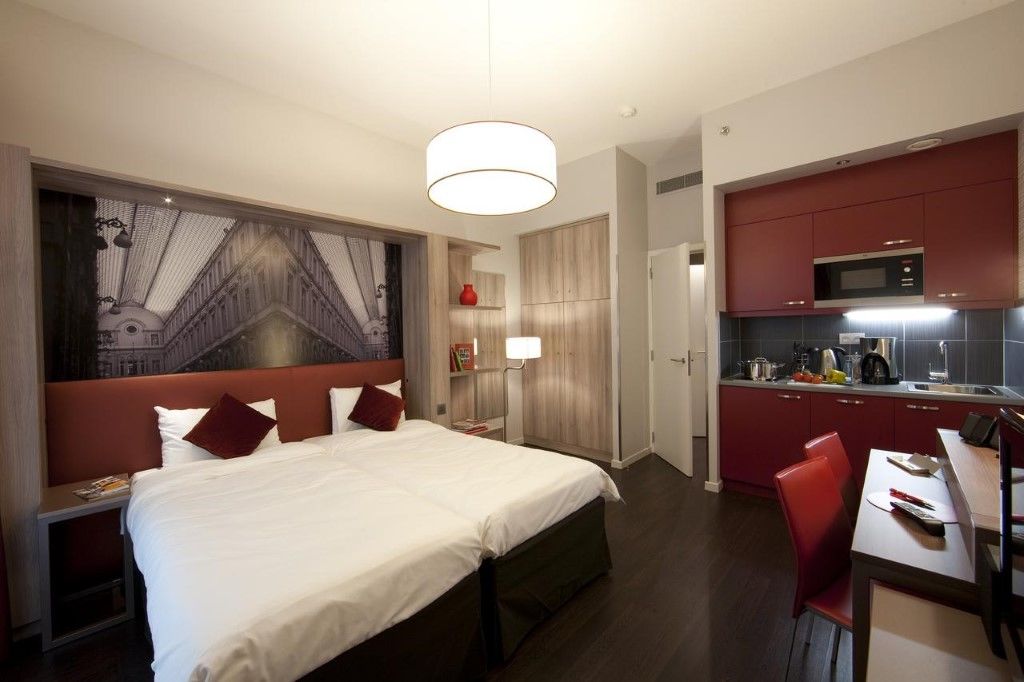 Adagio Grand Place Aparthotel 3*