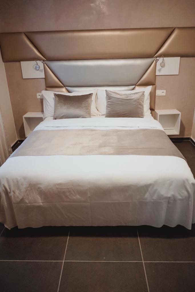 Onyx Expo Hotel 3*