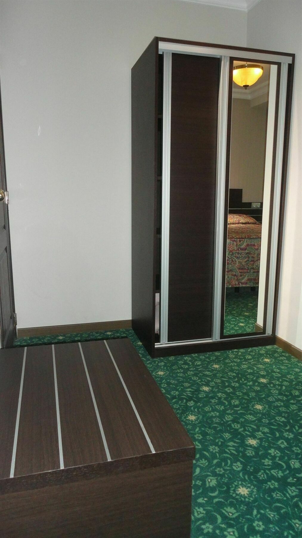 Hotel L'auberge Du Souverain Brussels