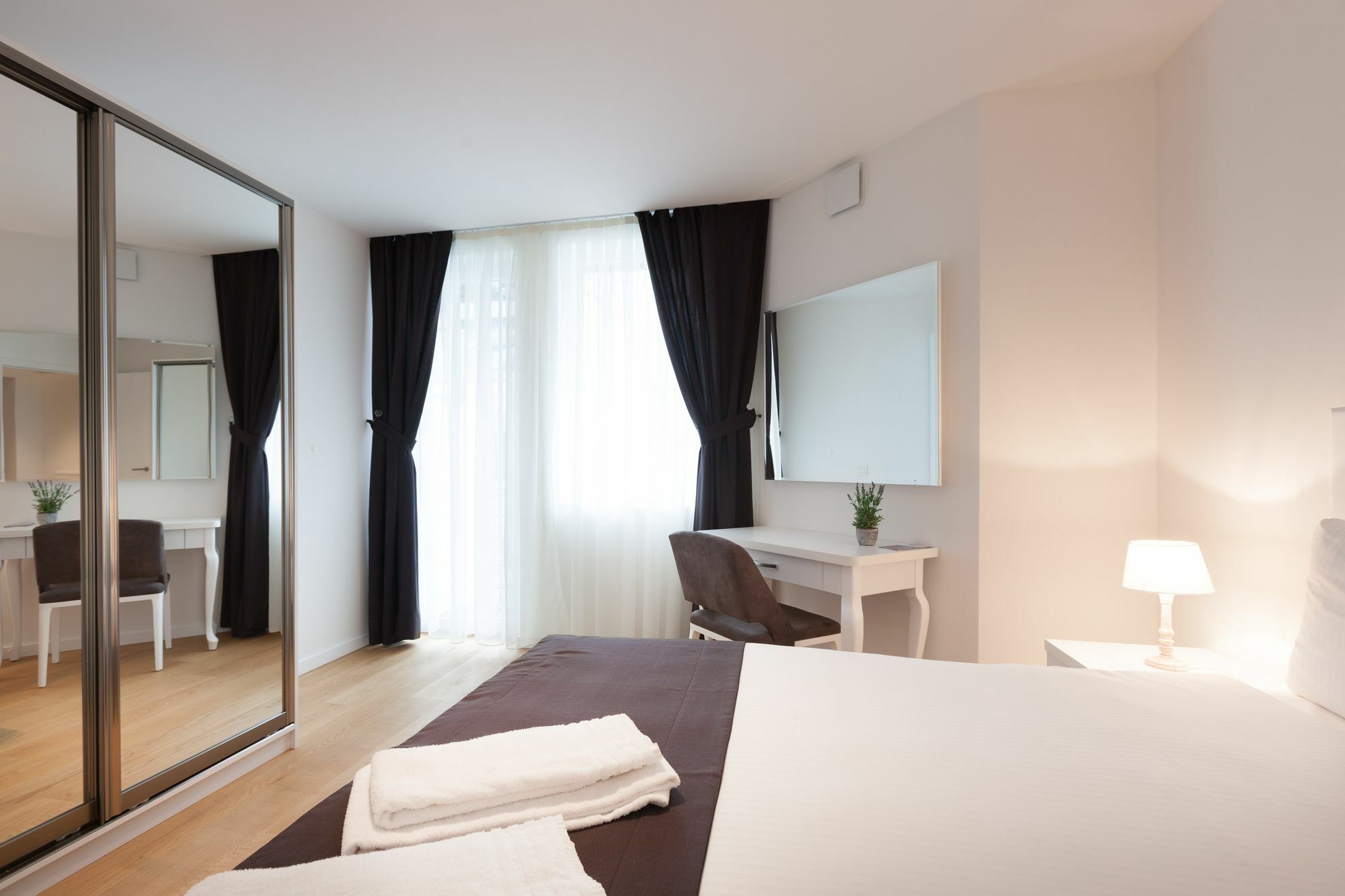 Apartment Regent 55