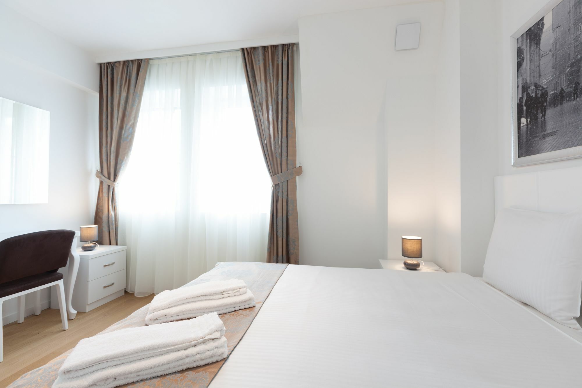 Regent 55 Apartment Brussels