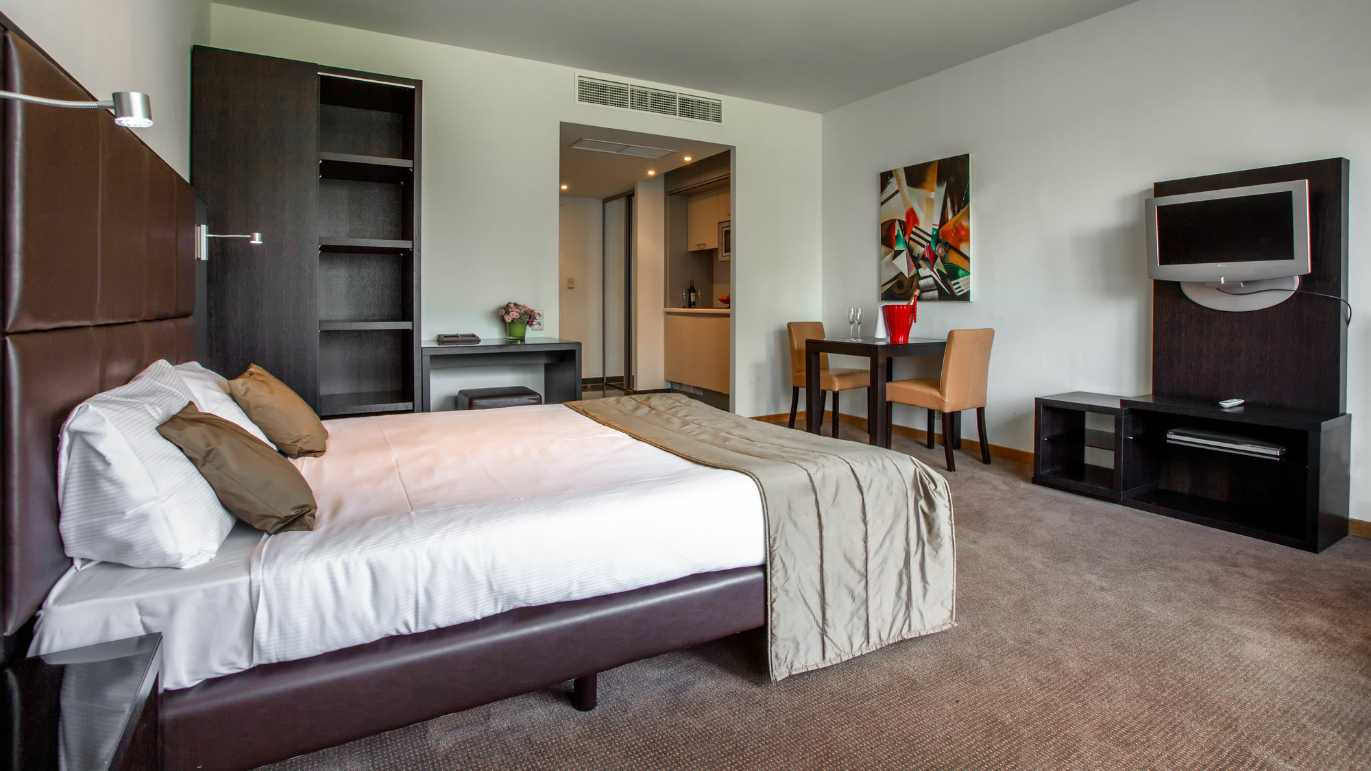 Diamant Brussels Eu Aparthotel 3*