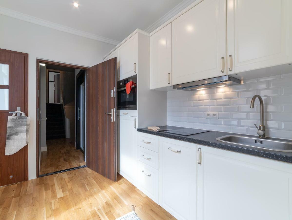 Apartment Sweet -dansaert Brussels