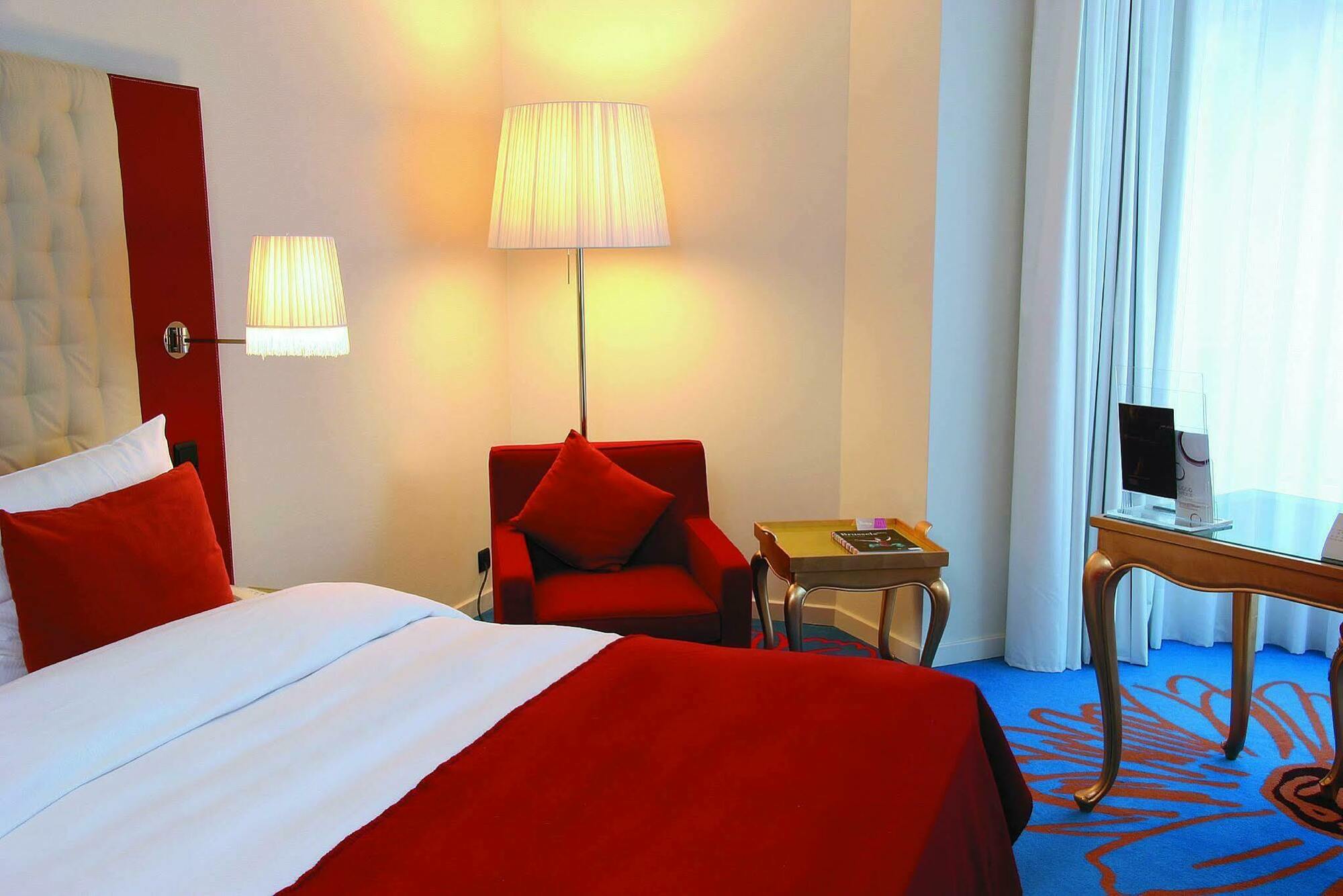 Radisson Red Brussels 4* Ixelles