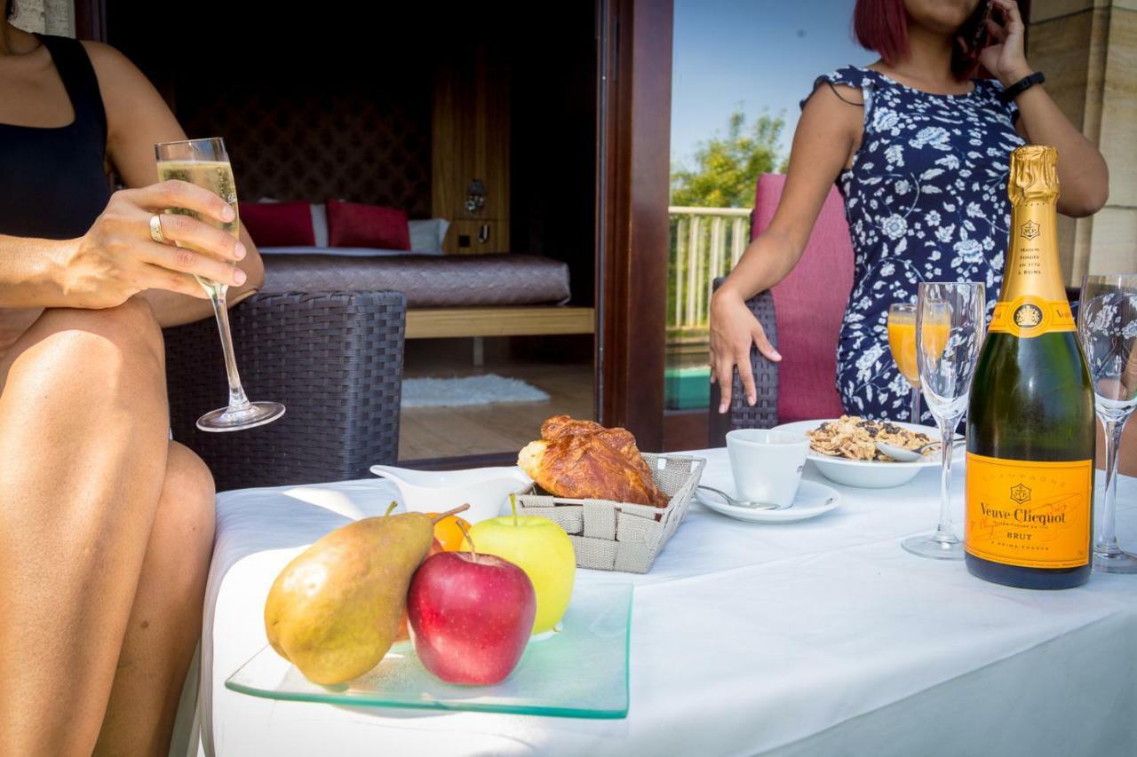 Bed & Breakfast Le Manoir Du Prince De Liege 4*