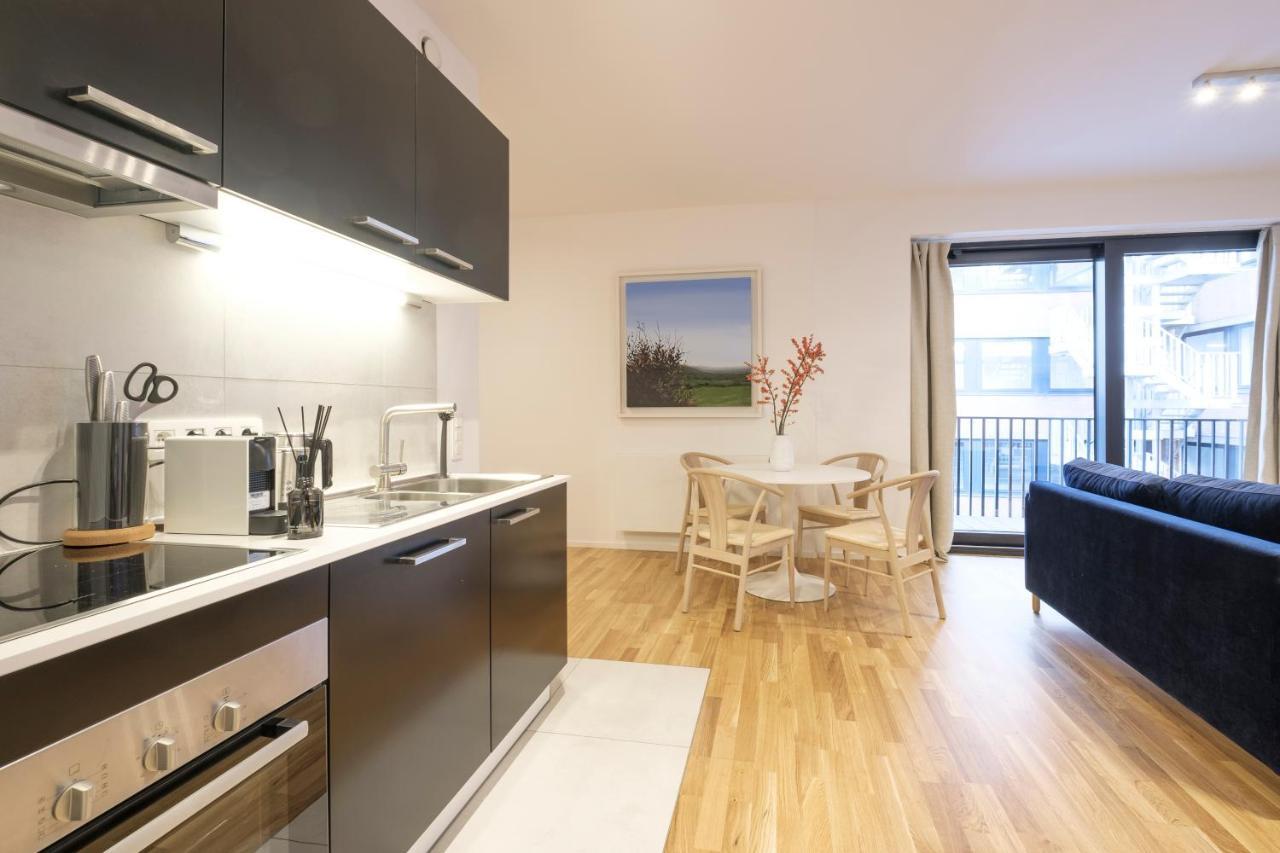 Fabulous Housings 2 Steps From Cee * Brussels