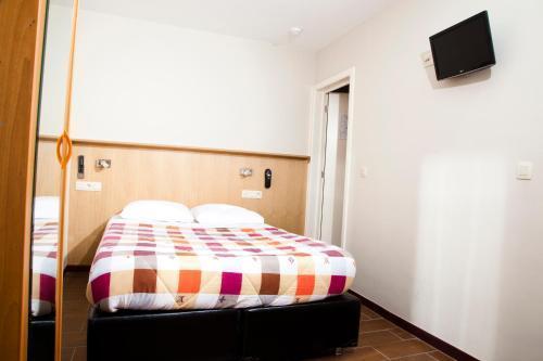 Hotel Barry 2*