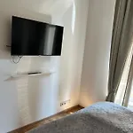 Appartement Cosy With Canal View Brussel