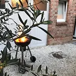 Charming 2-Bedroom Home & Garden