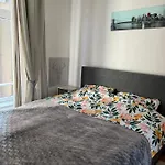Cosy With Canal View Appartement *