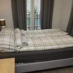 Modern Apartment At European Quarter