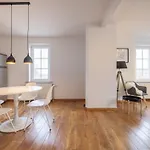 Penthouse Une Chambre Idealement Situe