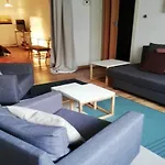 Chatelain Charming Studio