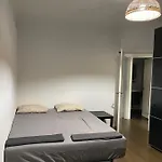 Quartos Privados Em Apartamento Compartilhado Em Bruxelas