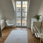 Charming Room In Eu District