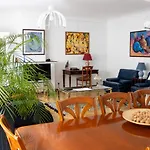 Elegance ,Space & Luxury In Brussels