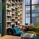 Aris Grand Place Hotel