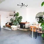 Furnished - Bright, Modern Apartment In Brussels, 15 Minutes Walk From The Atomium