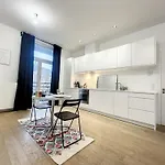 Elegant Flat Cinquantenaire