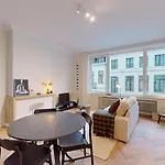 Sublime Appartement - Quartier Louise !