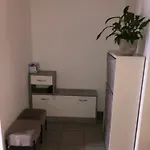 Privee Dans Grande Maison *