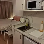 Benny\'S Rooms Brussels City Centre