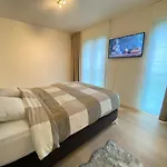 Appartement Residentiel Tour Et Taxis Et Parking