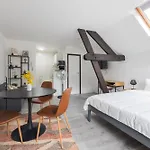 Cosy Place Brussels Expo 200