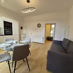 Elegant Apartment In Center Of Brussels