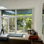 Art Apartment