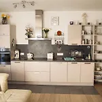 1br Metro Hopital Erasme Bordet Handicapt Friendly * Brussel